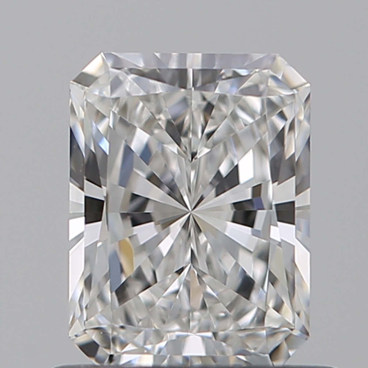 0.73 Carat RADIANT E VVS1 GIA Diamond