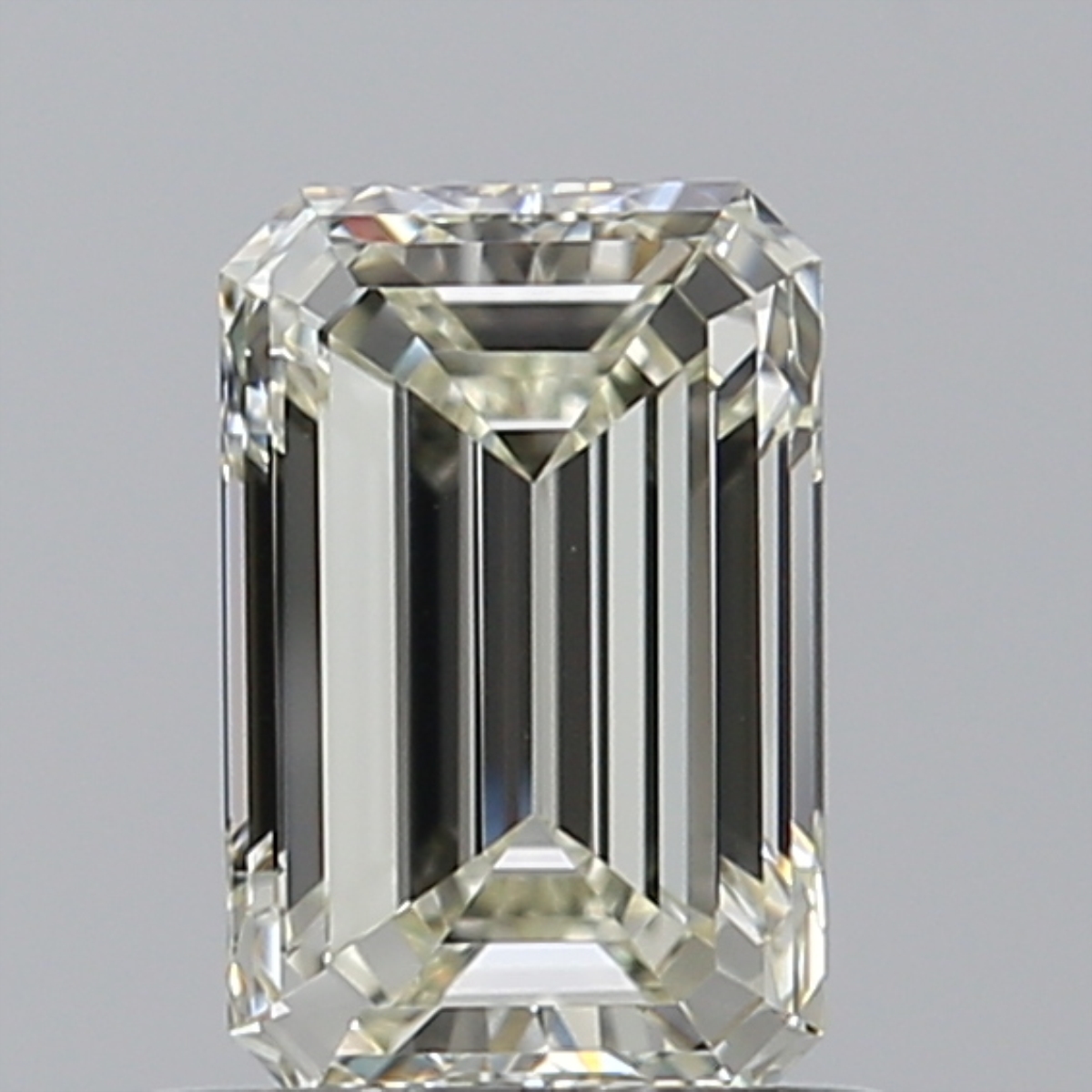 0.70 Carat Emerald J VVS2 IGI Diamond