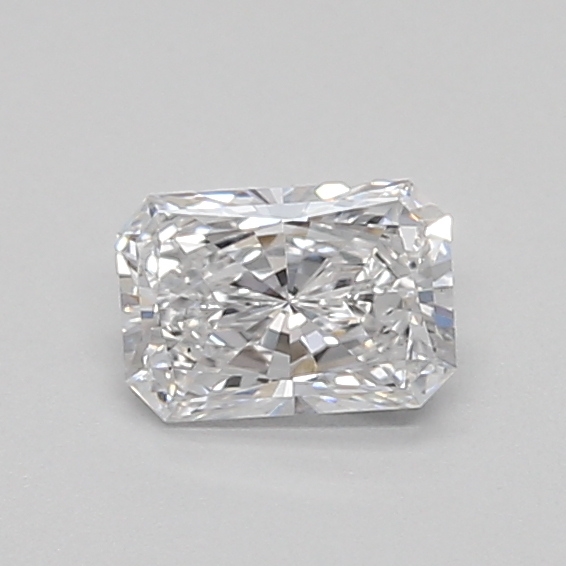 0.32 Carat Lab Radiant D VS2 G IGI certified L25882034