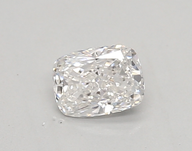0.30 Carat Lab Cushion E VS2 G IGI certified L26935303