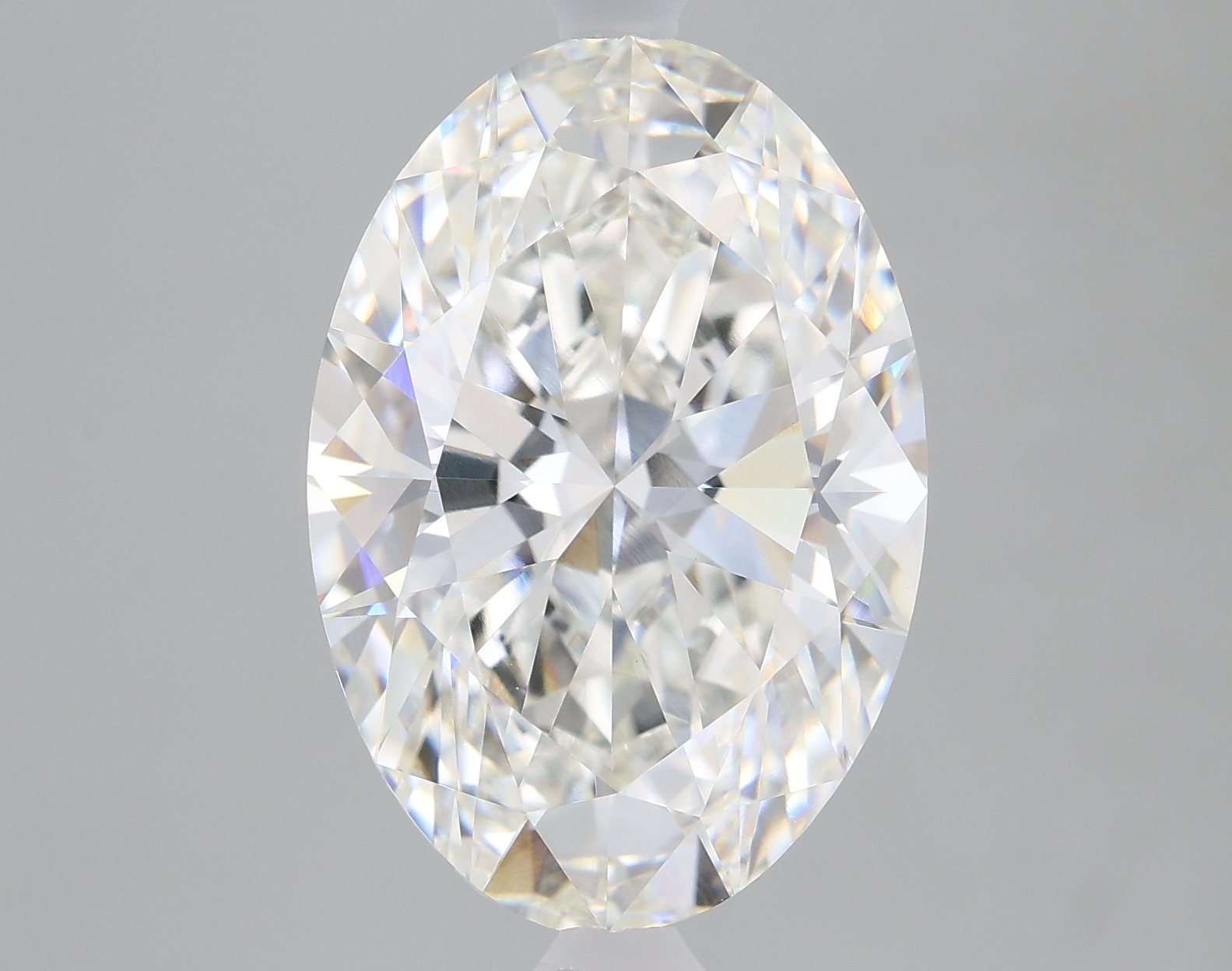 3.15 Carat Natural Oval G VVS2 Ex IGI certified 25757441