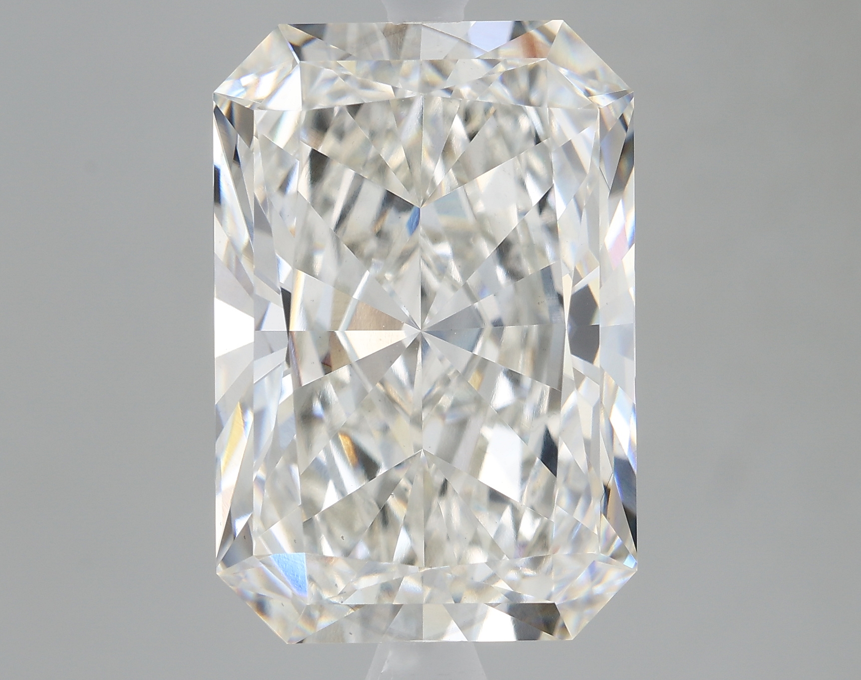 5.54 Carat Radiant G VS1 IGI Lab Diamond