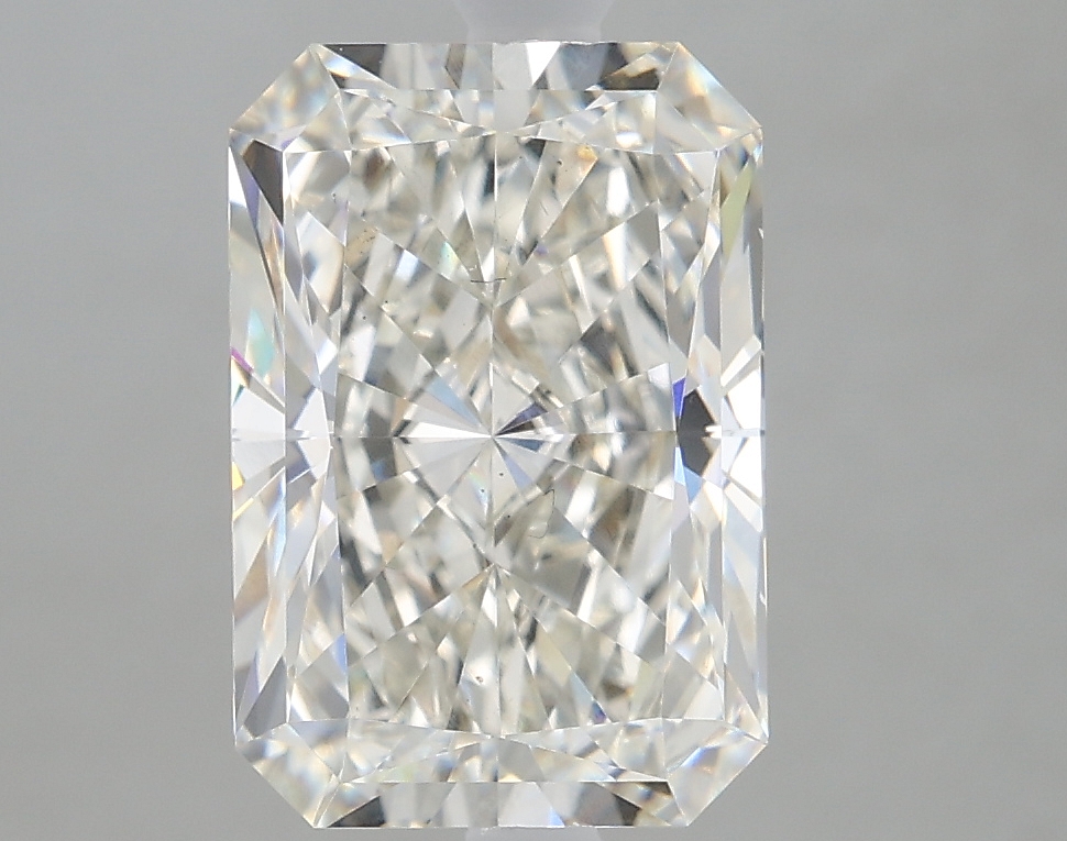 3.15 Carat Radiant G VS2 IGI Lab Diamond