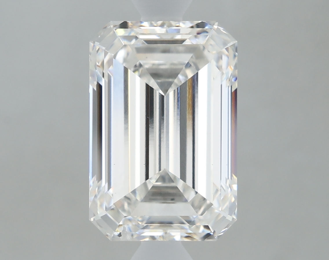 2.79 Carat Emerald F SI1 IGI Lab Diamond