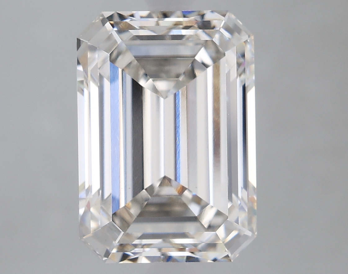 3.54 Carat Emerald H VS1 IGI Lab Diamond