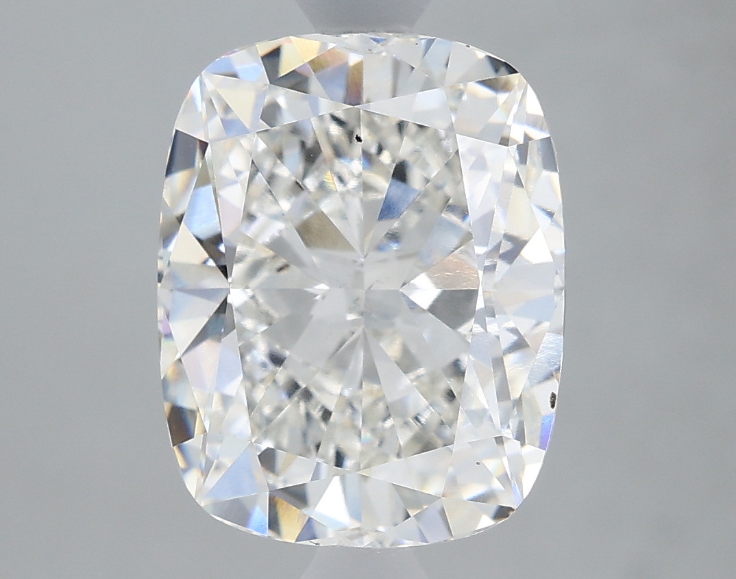 2.81 Carat Cushion G VS2 IGI Lab Diamond