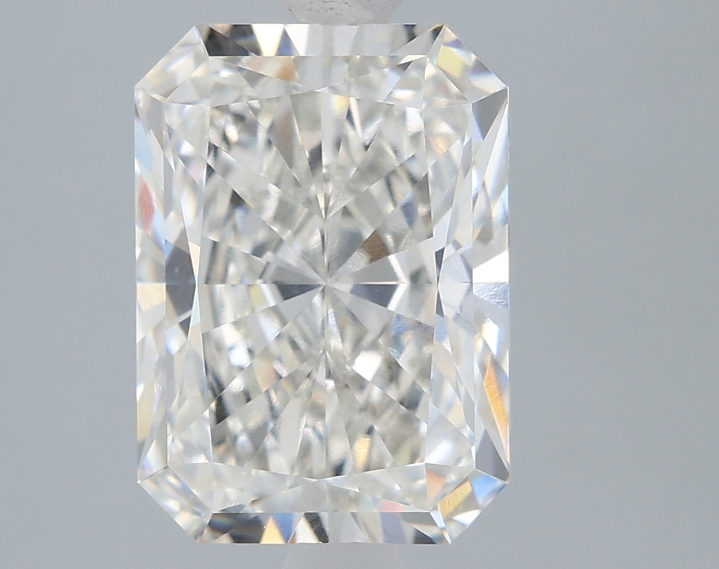2.69 Carat Radiant G VS2 IGI Lab Diamond