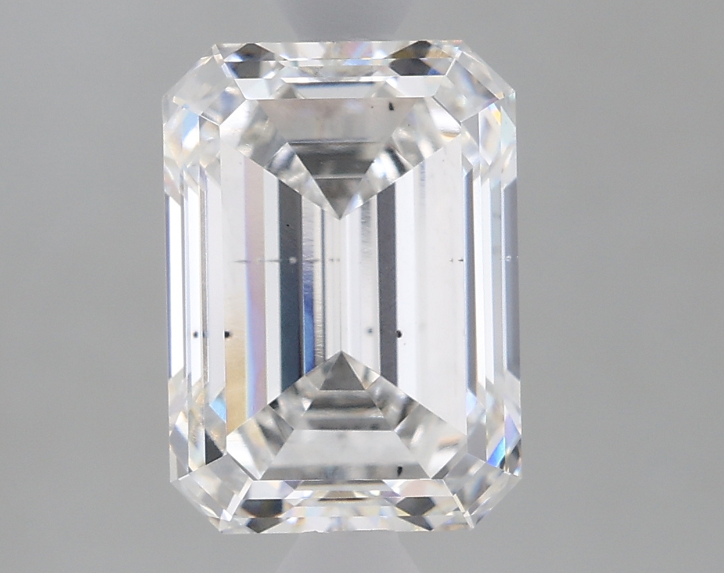 2.67 Carat Emerald F SI1 IGI Lab Diamond