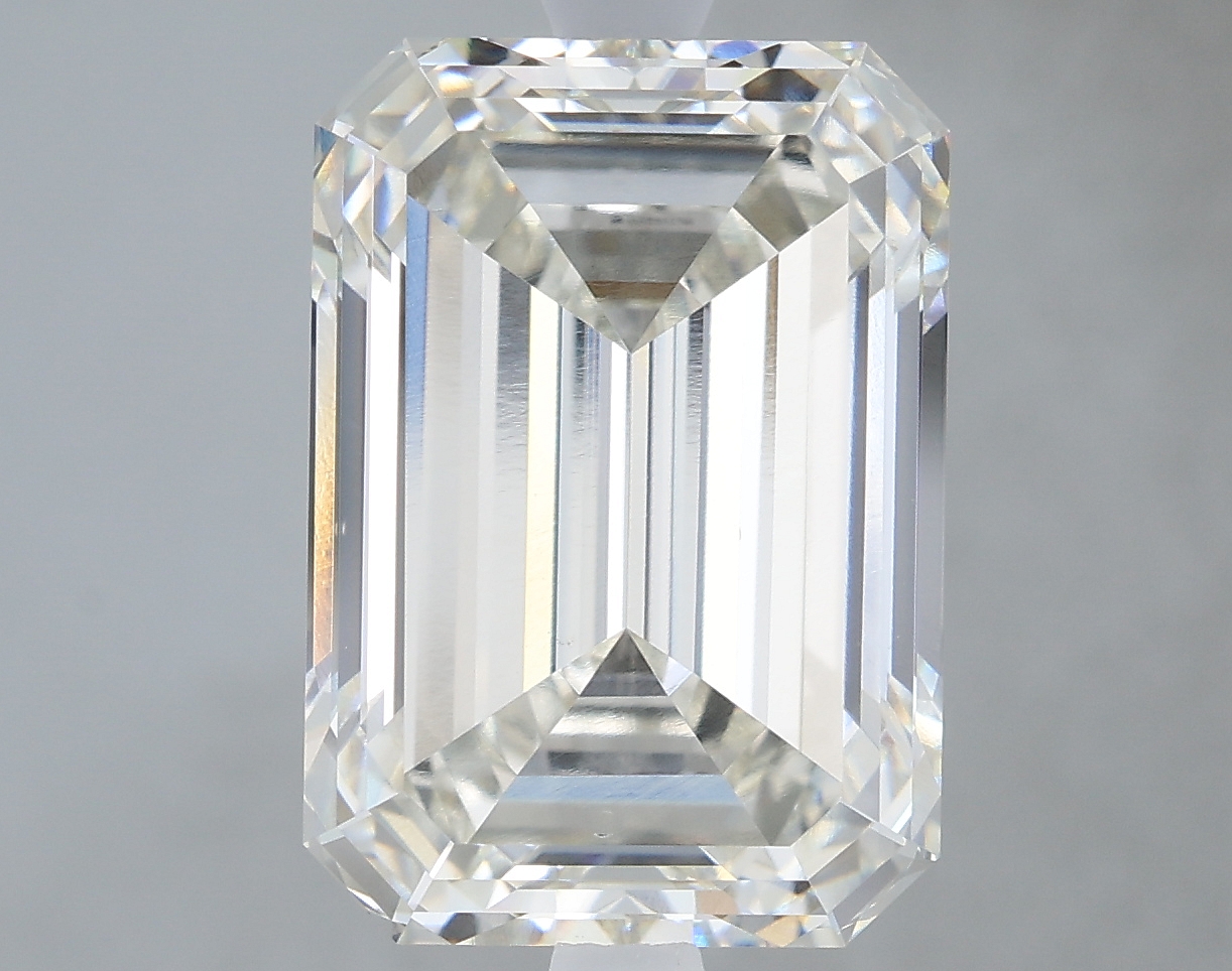 4.96 Carat Emerald H VS1 IGI Lab Diamond