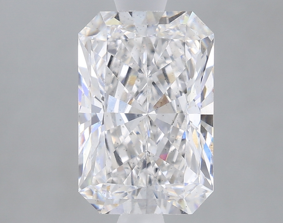1.73 Carat Radiant E SI1 IGI Lab Diamond