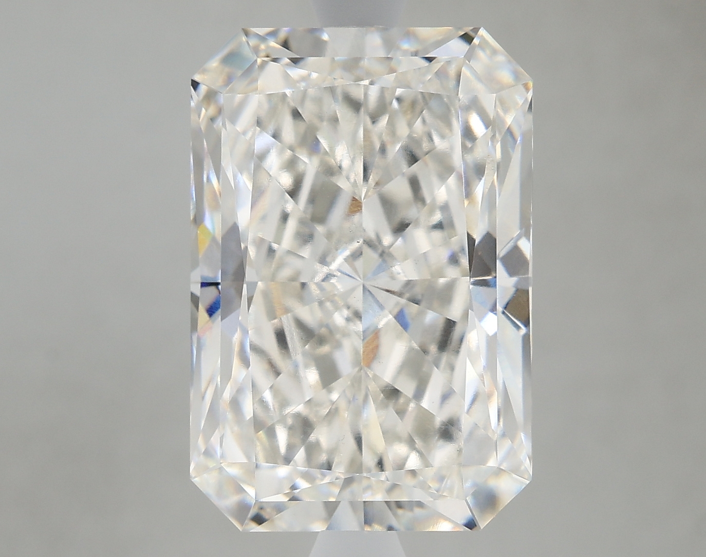 6.05 Carat Radiant G VS2 IGI Lab Diamond
