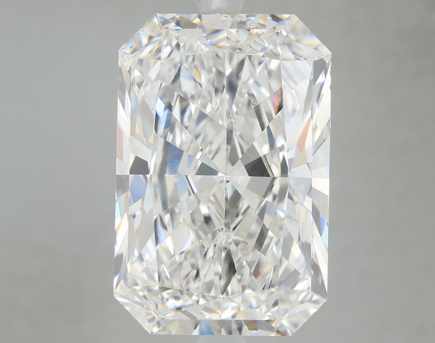 7.55 Carat Radiant F VS2 IGI Lab Diamond