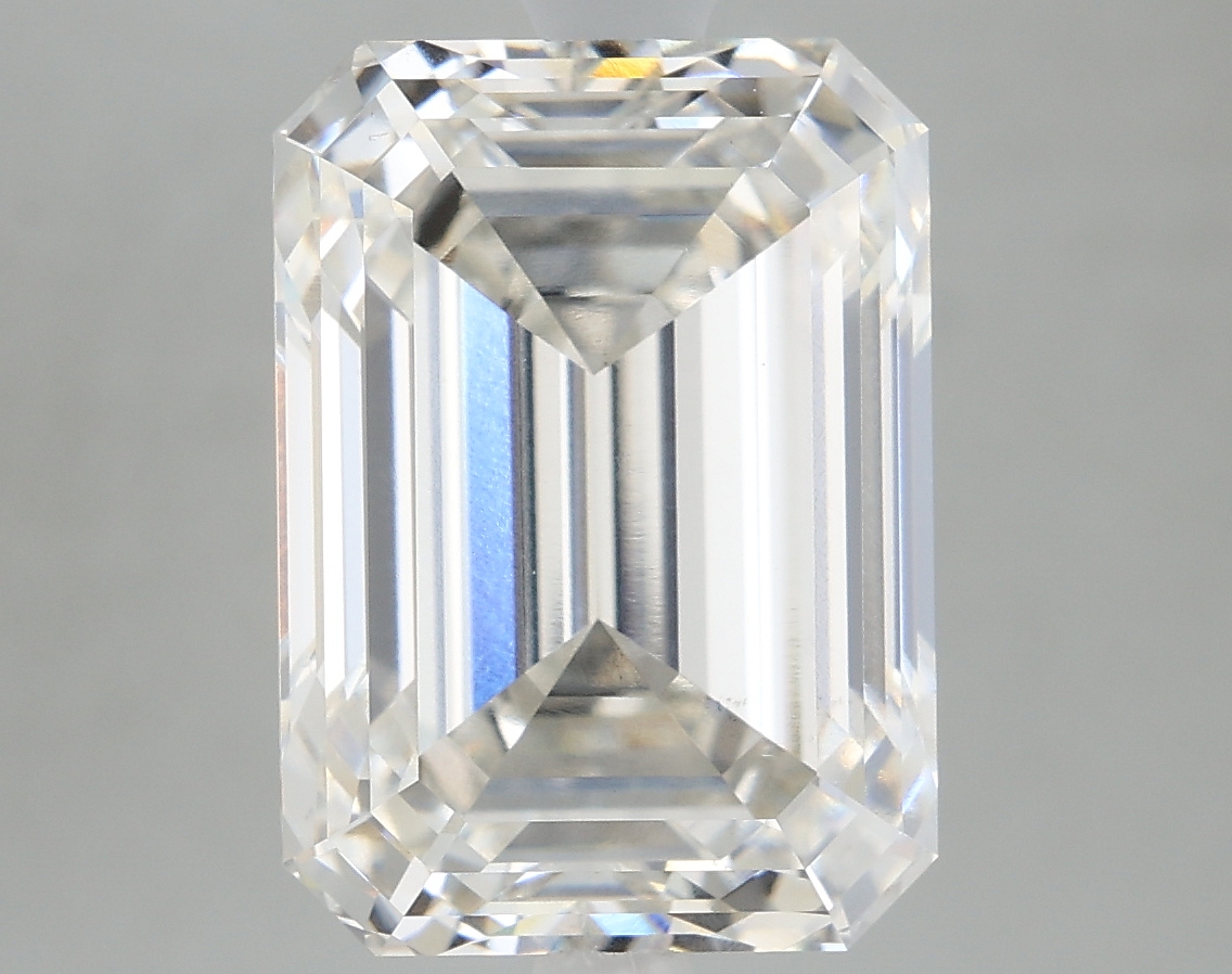 4.55 Carat Emerald G VS2 IGI Lab Diamond