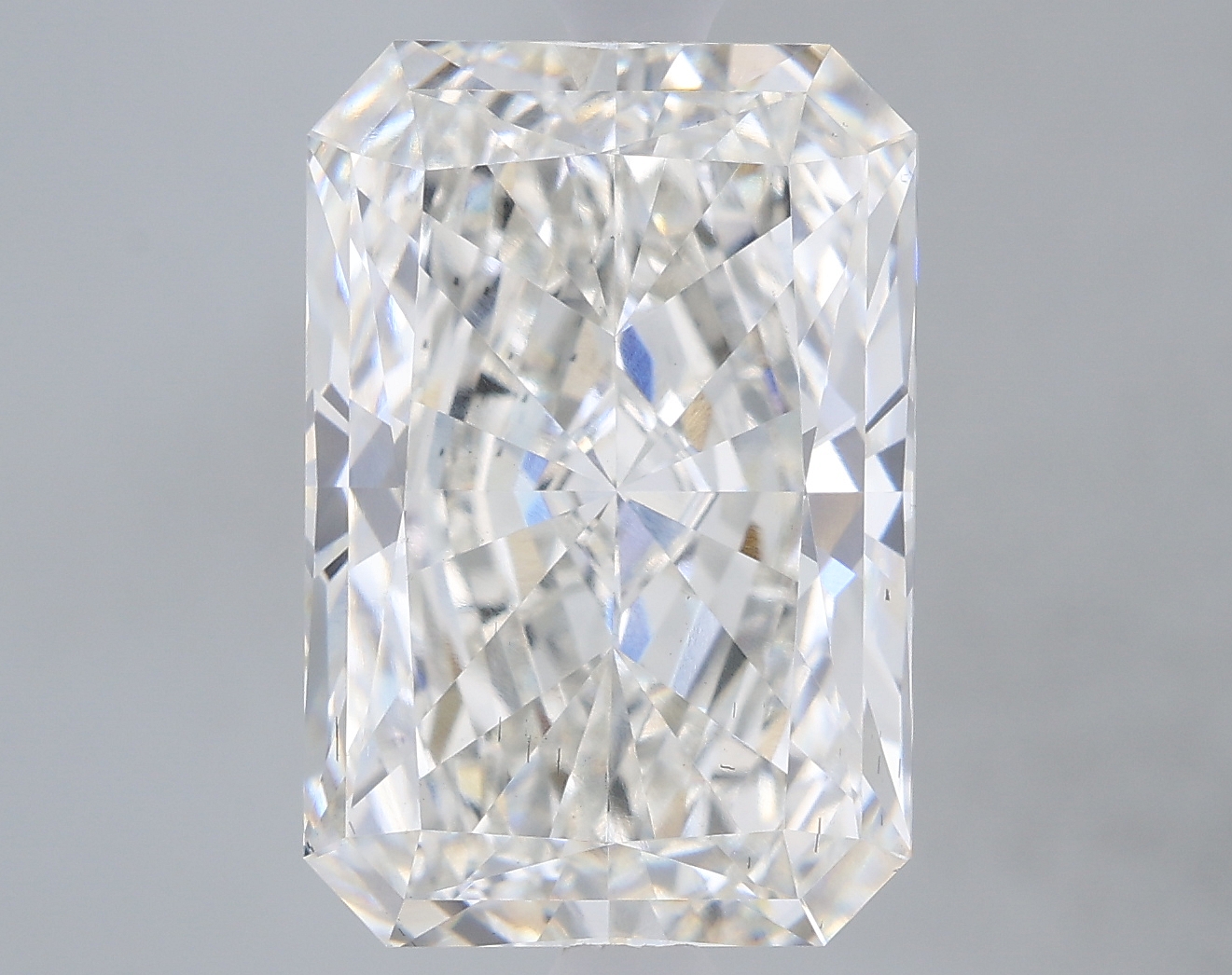 5.21 Carat Radiant G VS2 IGI Lab Diamond