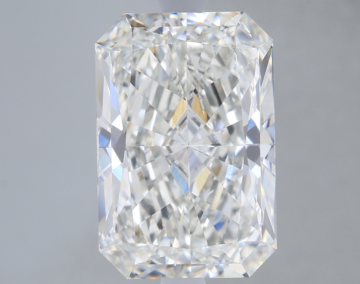 4.50 Carat Radiant G SI1 IGI Lab Diamond