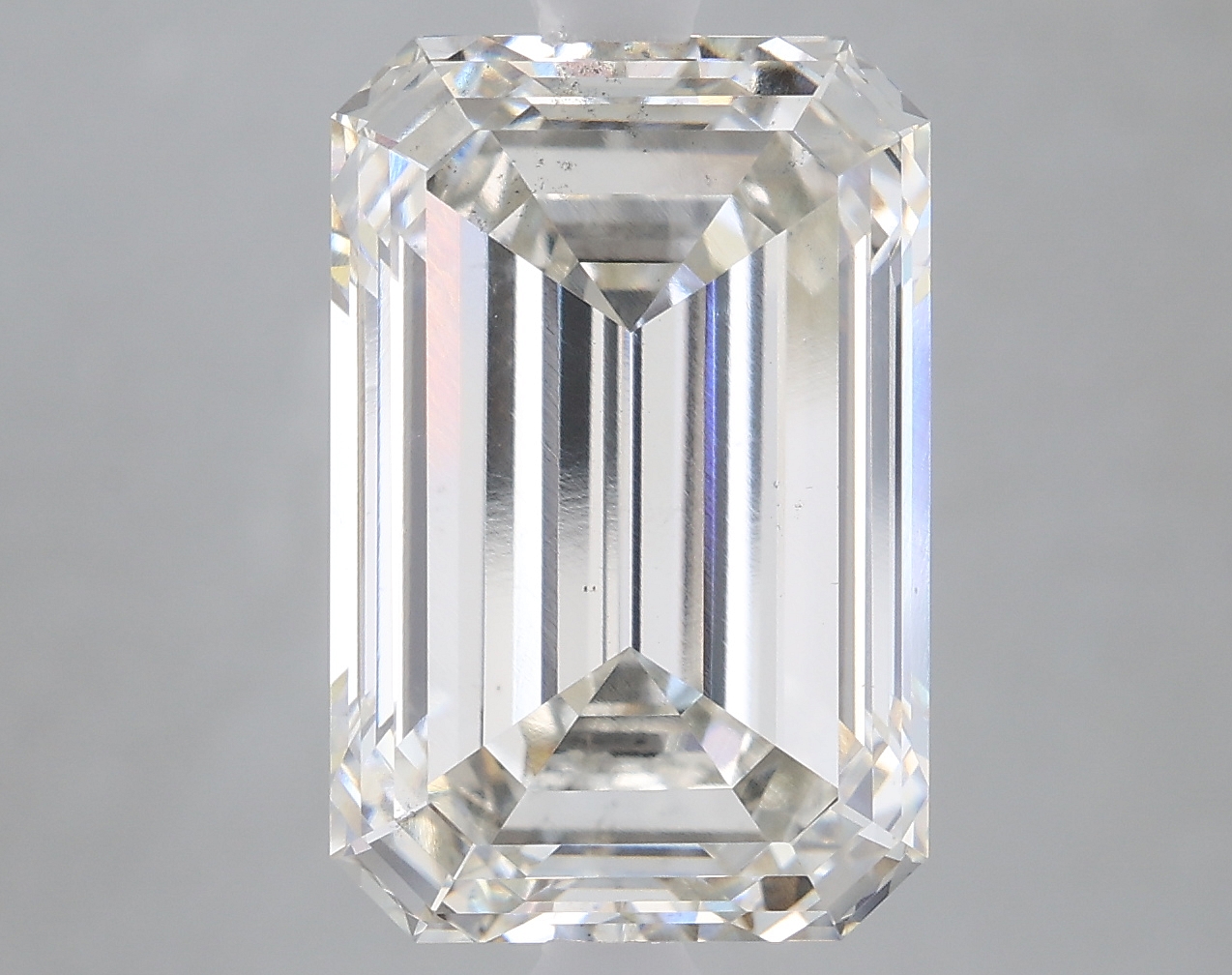 5.60 Carat Emerald H VS2 IGI Lab Diamond