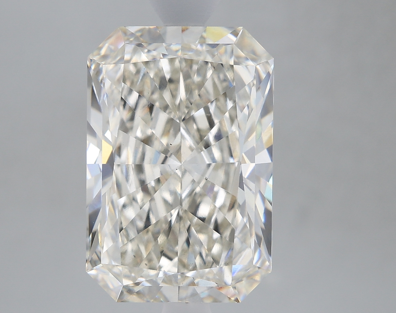 4.32 Carat Radiant H VS1 IGI Lab Diamond