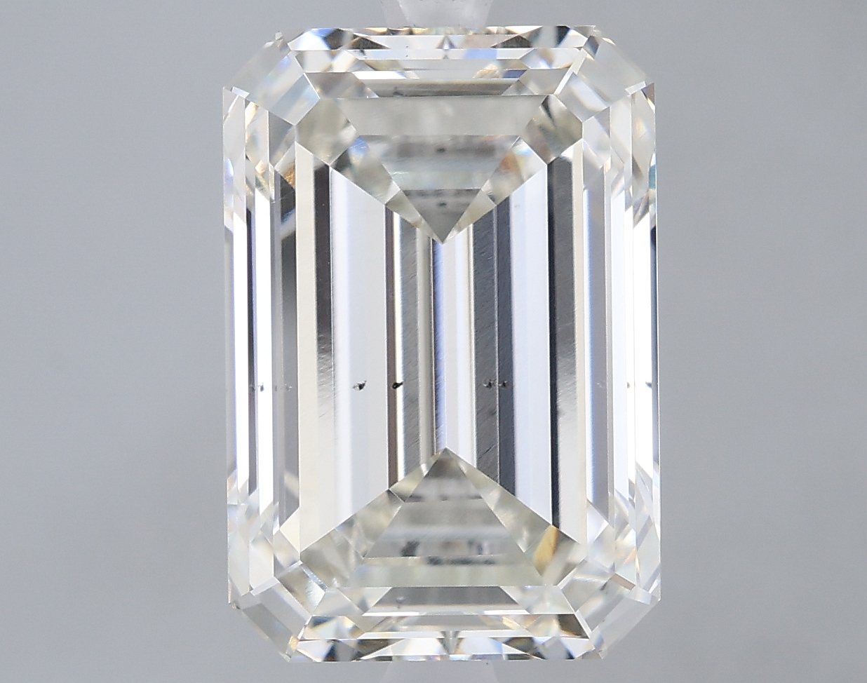 5.06 Carat Emerald I SI1 IGI Lab Diamond