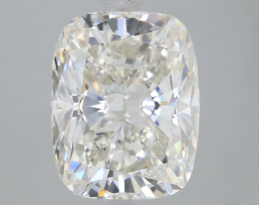 3.05 Carat Cushion H VS2 IGI Lab Diamond